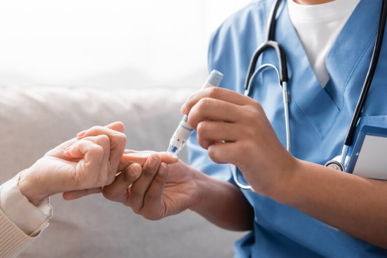 Enfermería a domicilio para control de pacientes diabéticos